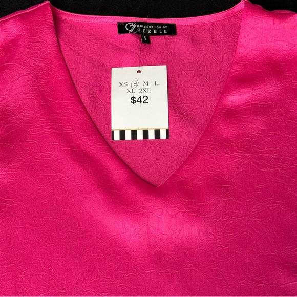 Beautiful Bright Pink V-Neck Blouse - Picture 2 of 3